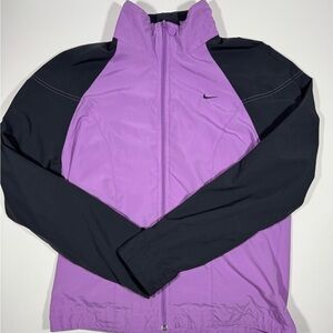 Nike Dri Fit Running Jacket Womens Medium Purple Black Zip Athletic Lightweight